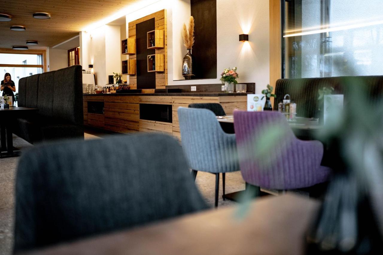 Reos Hotel Wangen Wangen im Allgäu Esterno foto