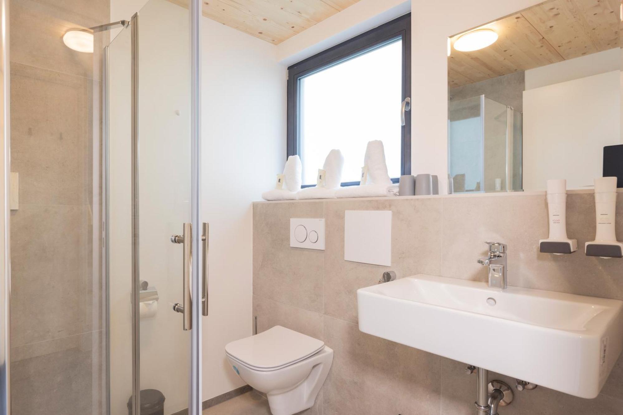 Reos Hotel Wangen Wangen im Allgäu Esterno foto